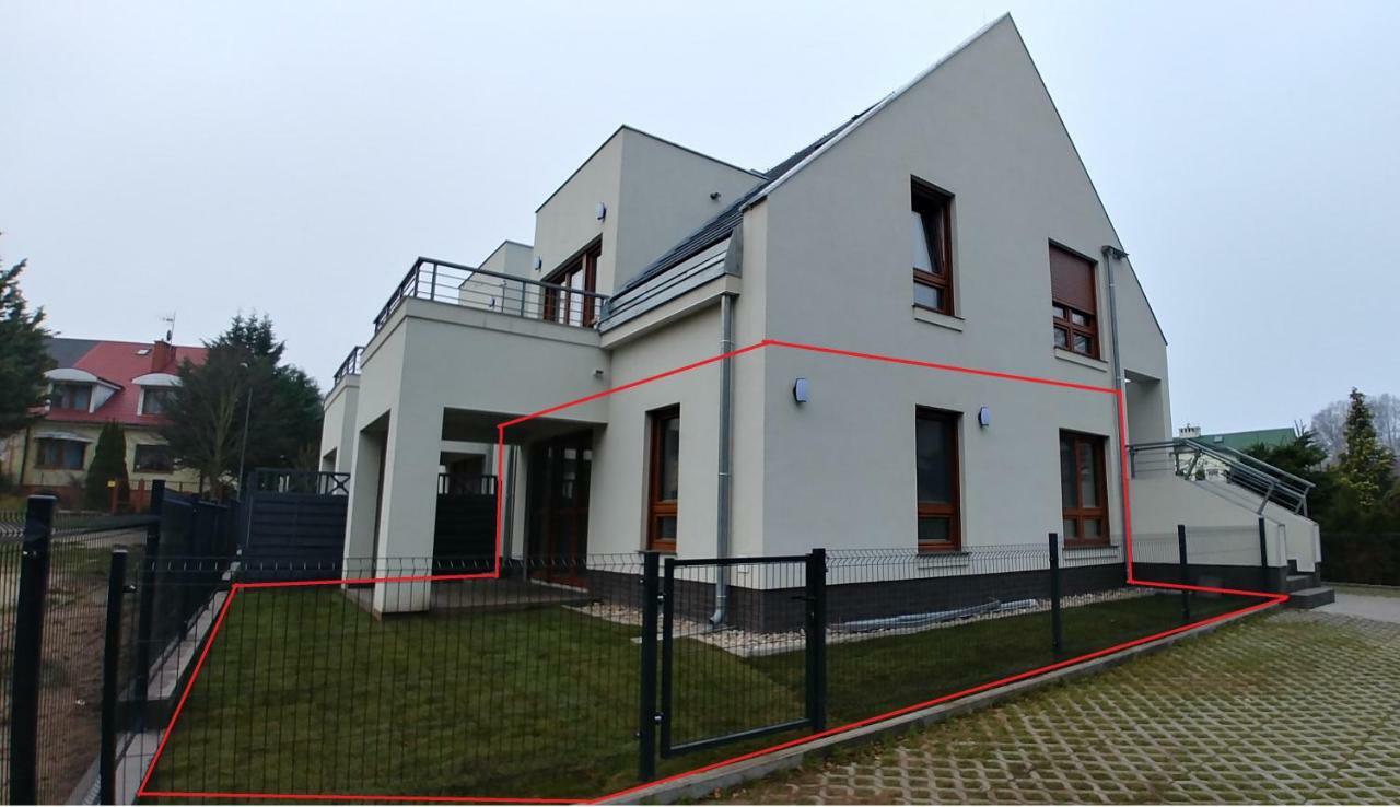 Apartament Z Ogrodkiem Тшенсач Екстер'єр фото