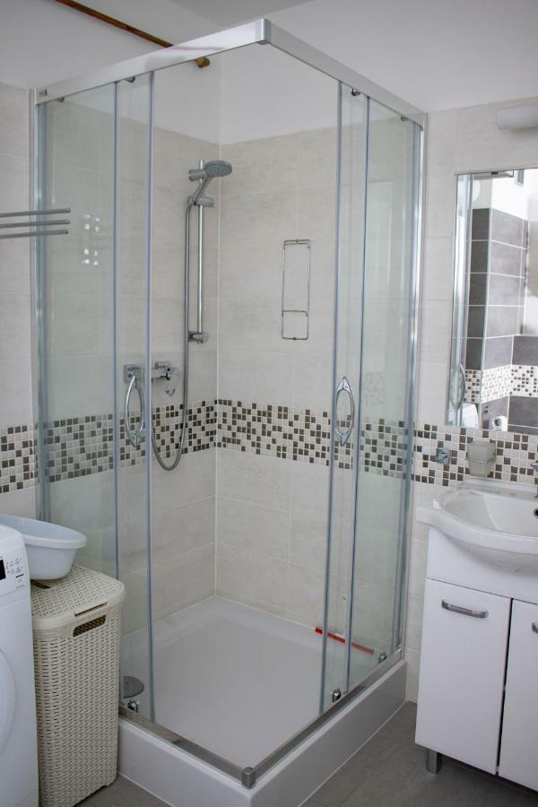 Apartament Z Ogrodkiem Тшенсач Екстер'єр фото